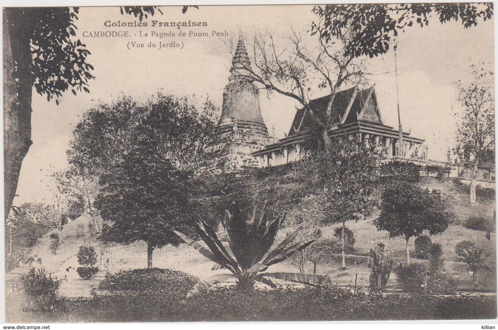 Cambodge La Pagode De Pnom (vue Du Jardin - Cambogia