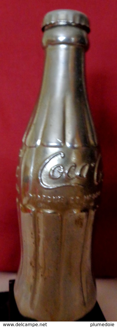 TROPHEE  COCA COLA   , bouteille taille réelle  métal argenté  socle marbre noir  OLD  BOTTLE SILVER METAL TROPHY 1960 '