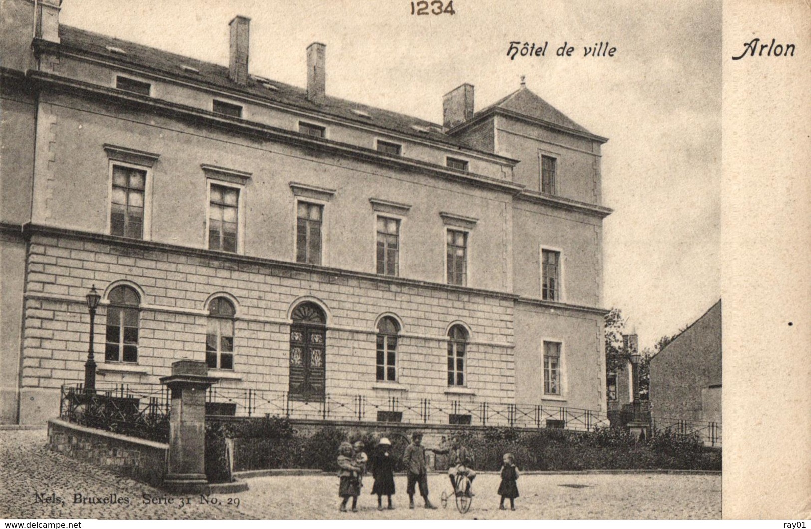 BELGIQUE - LUXEMBOURG - ARLON - Hôtel De Ville. (1234). - Aarlen