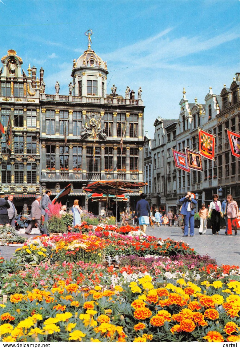 CPM - BRUSSELS - Grand-Place Et Marché Aux Fleurs - Märkte