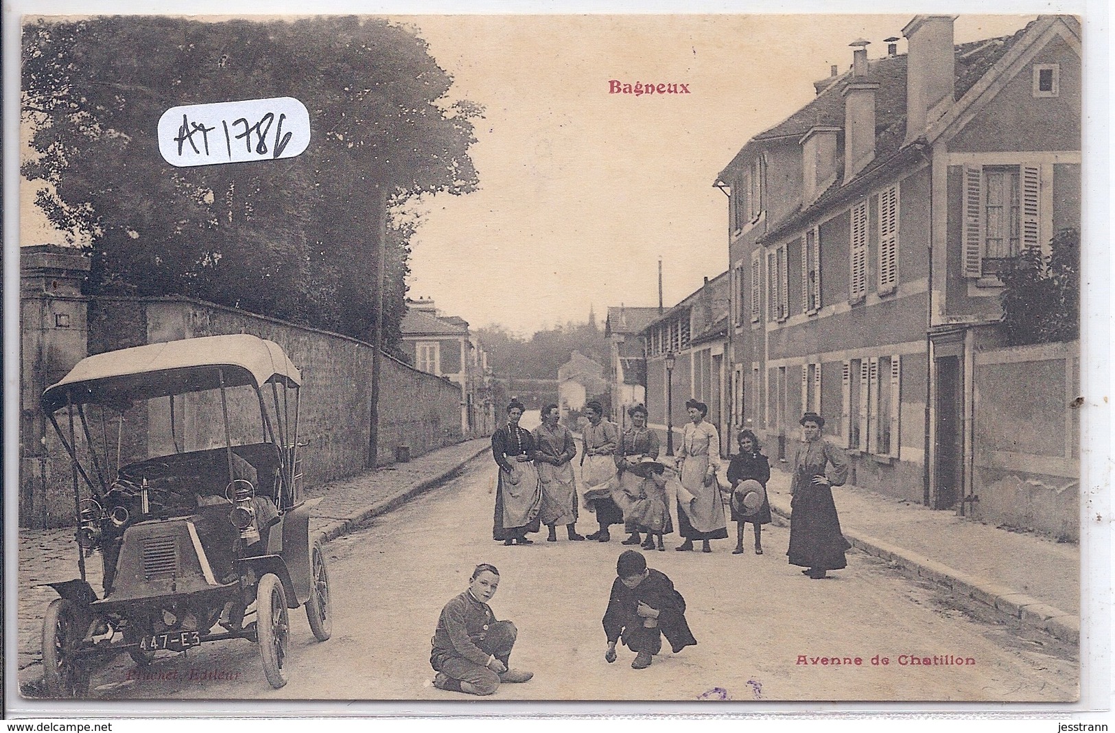 BAGNEUX- AVENUE DE CHATILLON- BELLE AUTOMOBILE- JEU DE BILLES - Bagneux