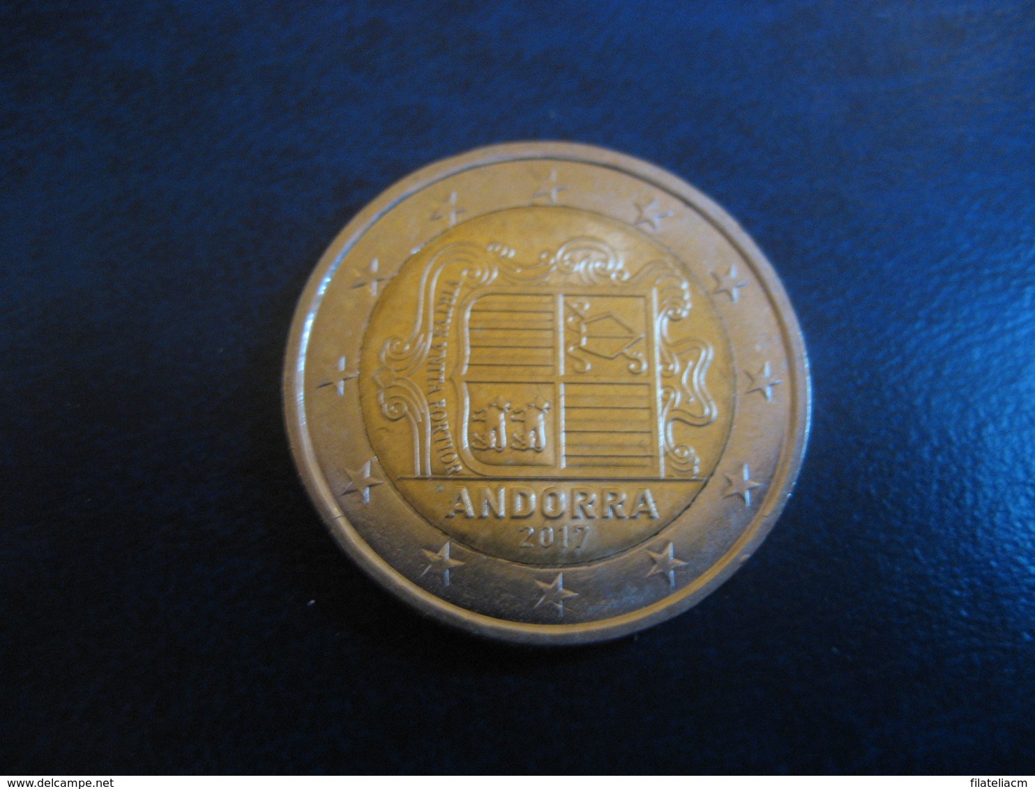 2 EUR 2017 ANDORRA Bi-metallic Coat Of Arms Good Condition Euro Coin - Andorre