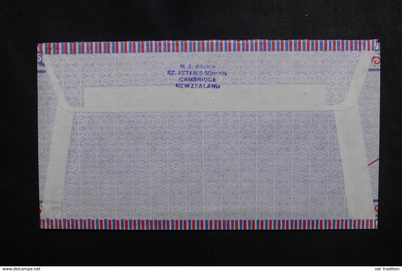 NOUVELLE ZÉLANDE - Enveloppe De Cambridge Pour Bruxelles En 1983, Affranchissement Plaisant - L 50205 - Cartas & Documentos