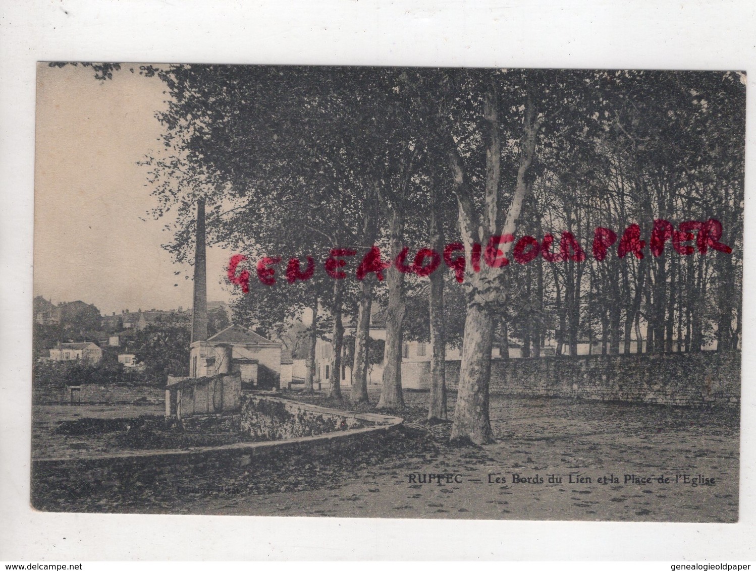 16 -RUFFEC - LES BORDS DU LIEN ET LA PLACE DE L' EGLISE-   CHARENTE - Ruffec