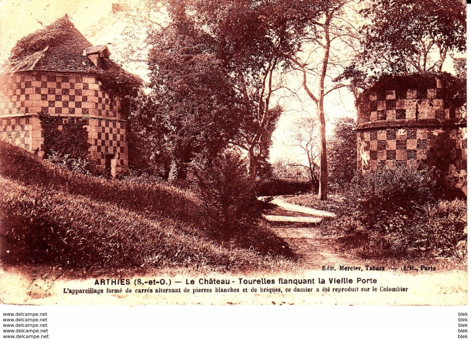 95. Val D ' Oise : Arthies : Le Chateau : Les Tourelles . - Arthies