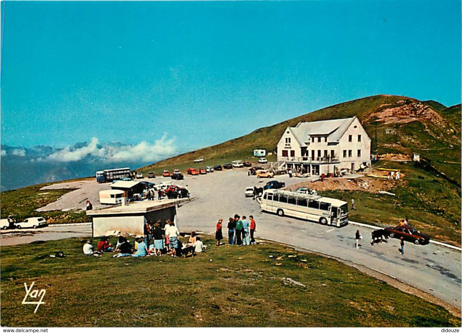 64 - Pyrénées Atlantiques - Le Col D'Aubisque - Automobiles - Bus - Carte Neuve - Voir Scans Recto-Verso - Autres & Non Classés