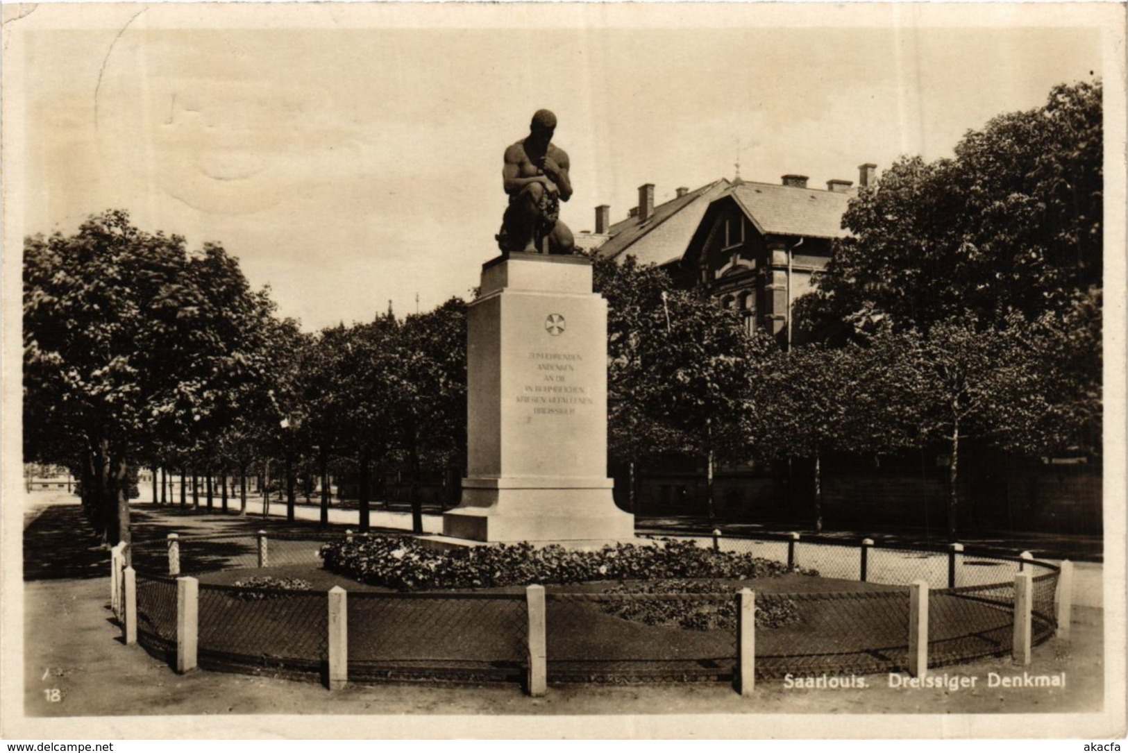 CPA AK Saarlouis Dreissiger Denkmal GERMANY (939579) - Kreis Saarlouis