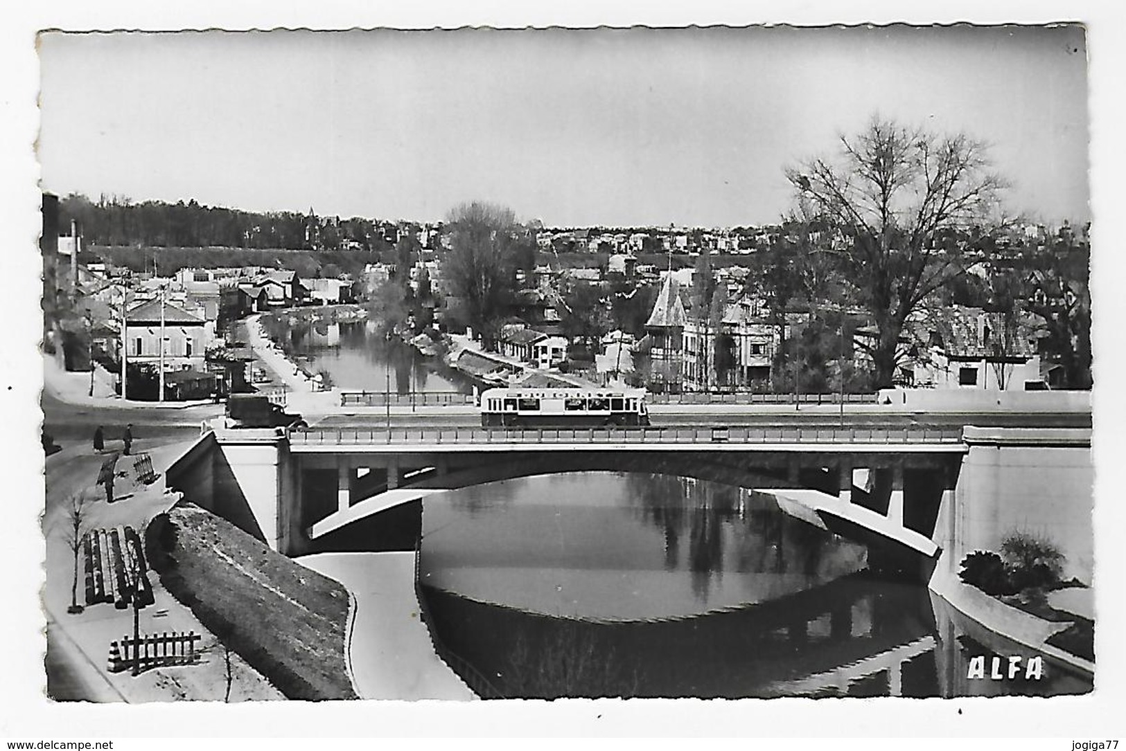 Joinville-le-Pont - Le Pont Sur La Marne - Joinville Le Pont