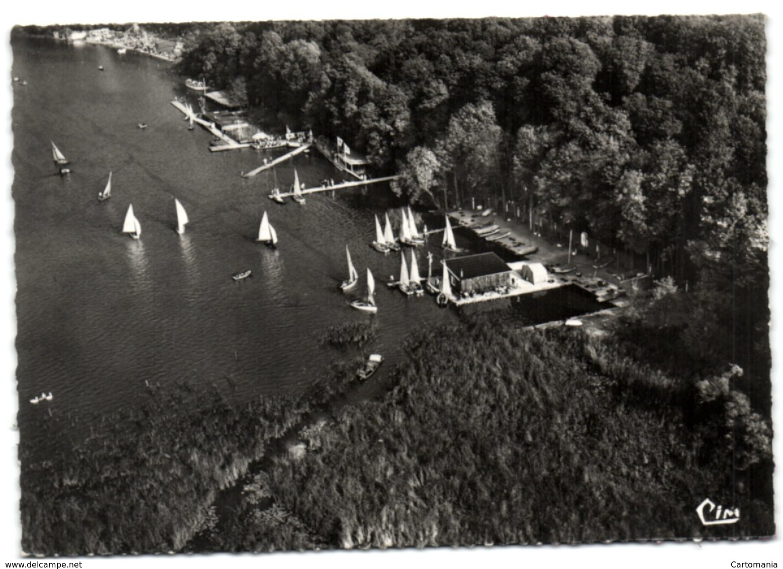 Virelles - Vue Aérienne - Le Lac - Base Nautique C.V.V.B. - Chimay