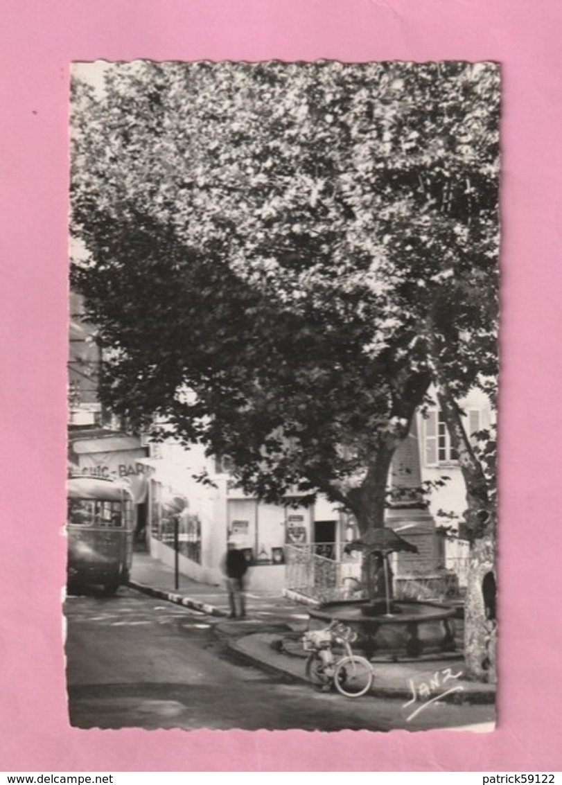 DOCUMENT RARE : EBAUCHE SIGNE JANZ - LA GARDE ( 83 ) MONUMENT AUX MORTS - CYCLOMOTEUR MOBYLETTE MOTOBECANE ! - La Garde Freinet