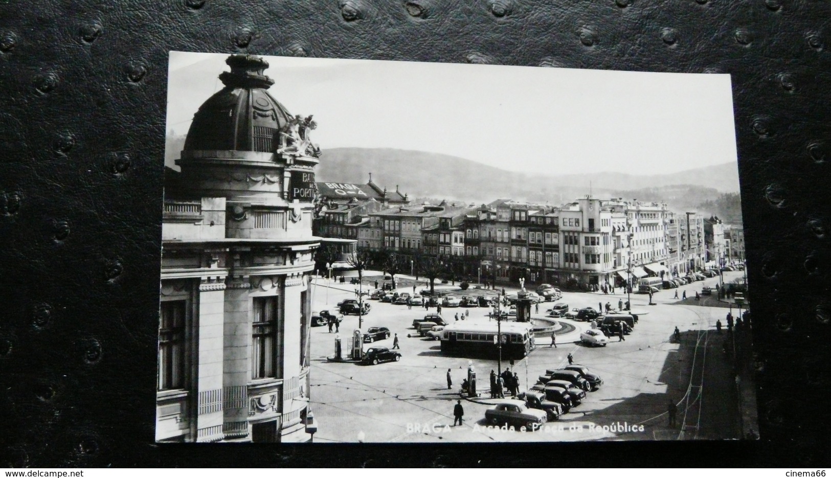 BRAGA - ARCADA E PRACA DE REPUBLICA - Braga