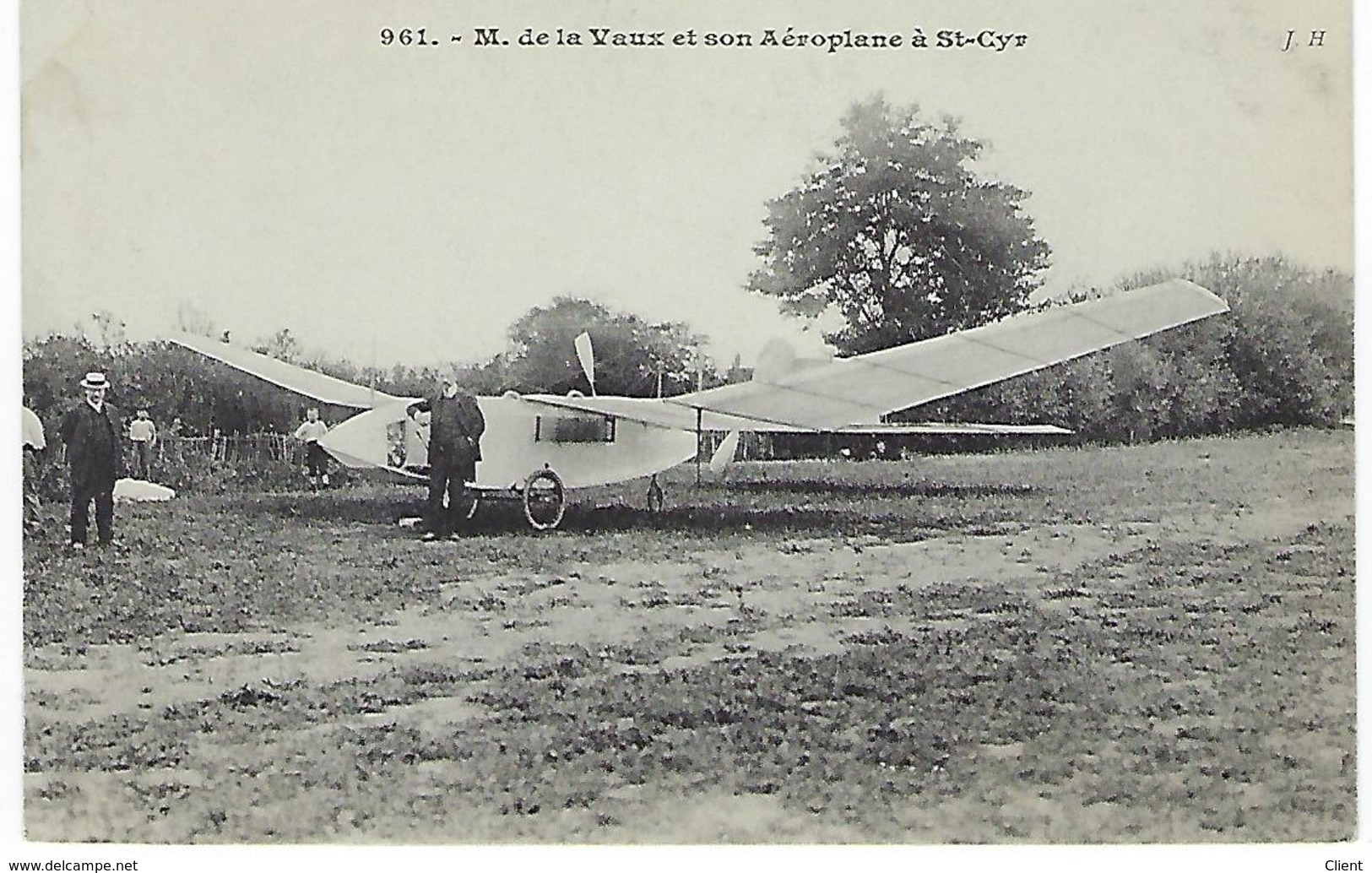 FRANCE - M. De La Vaux Et Son Aéroplane à St-Cyr 961 - Autres & Non Classés