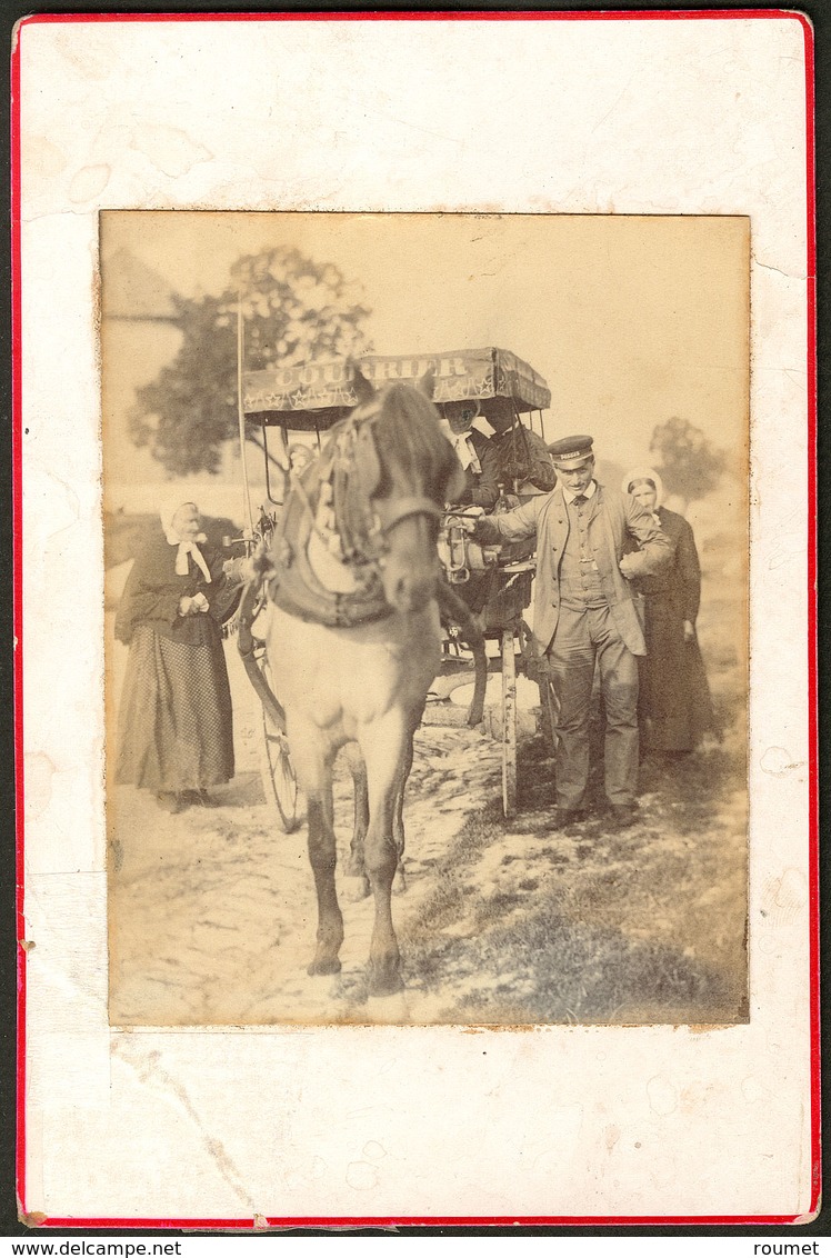 Lettre Photo De "Facteur Avec Sa Voiture à Cheval" Et Son Toit Marqué "Courrier", Début XXe. - TB - Non Classés