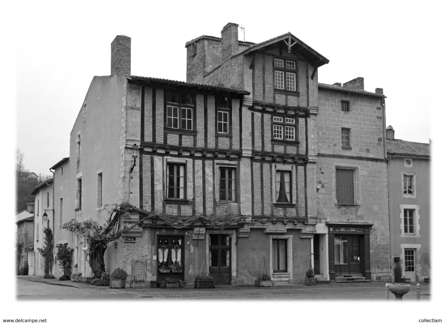 SAINT-LOUP-LAMAIRE - L'ancien Hôtel Du Parquet - Saint Loup Lamaire