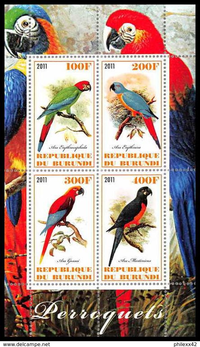 1134/ Bloc Oiseaux (bird Birds Oiseau) Neuf ** MNH Tirage Privé Vignette Perroquets Parrots - Papagayos