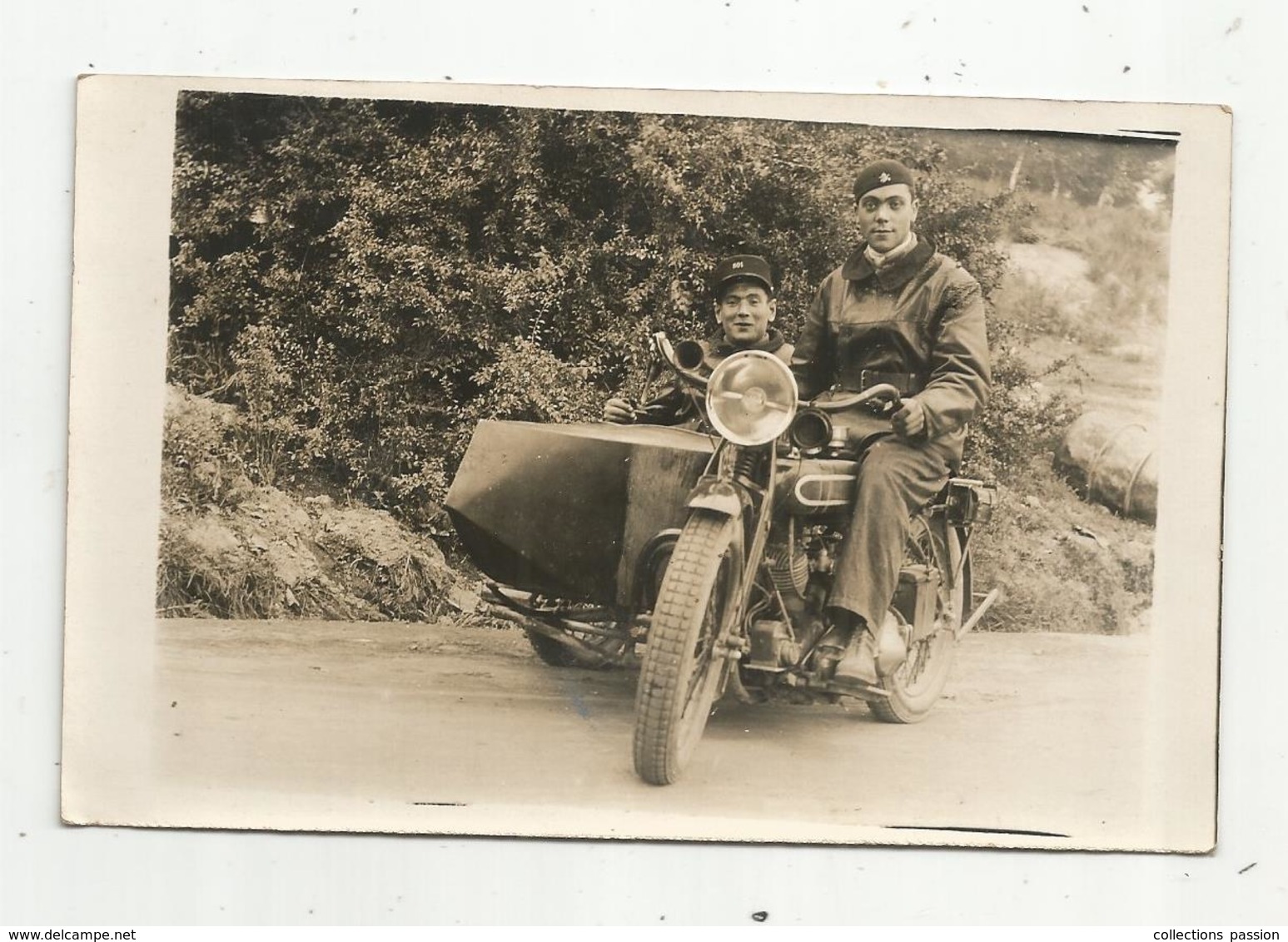 JC , Cp, Carte Photo ,moto , Side Car , Militaria , Militaires , 2 Scans - Motorbikes