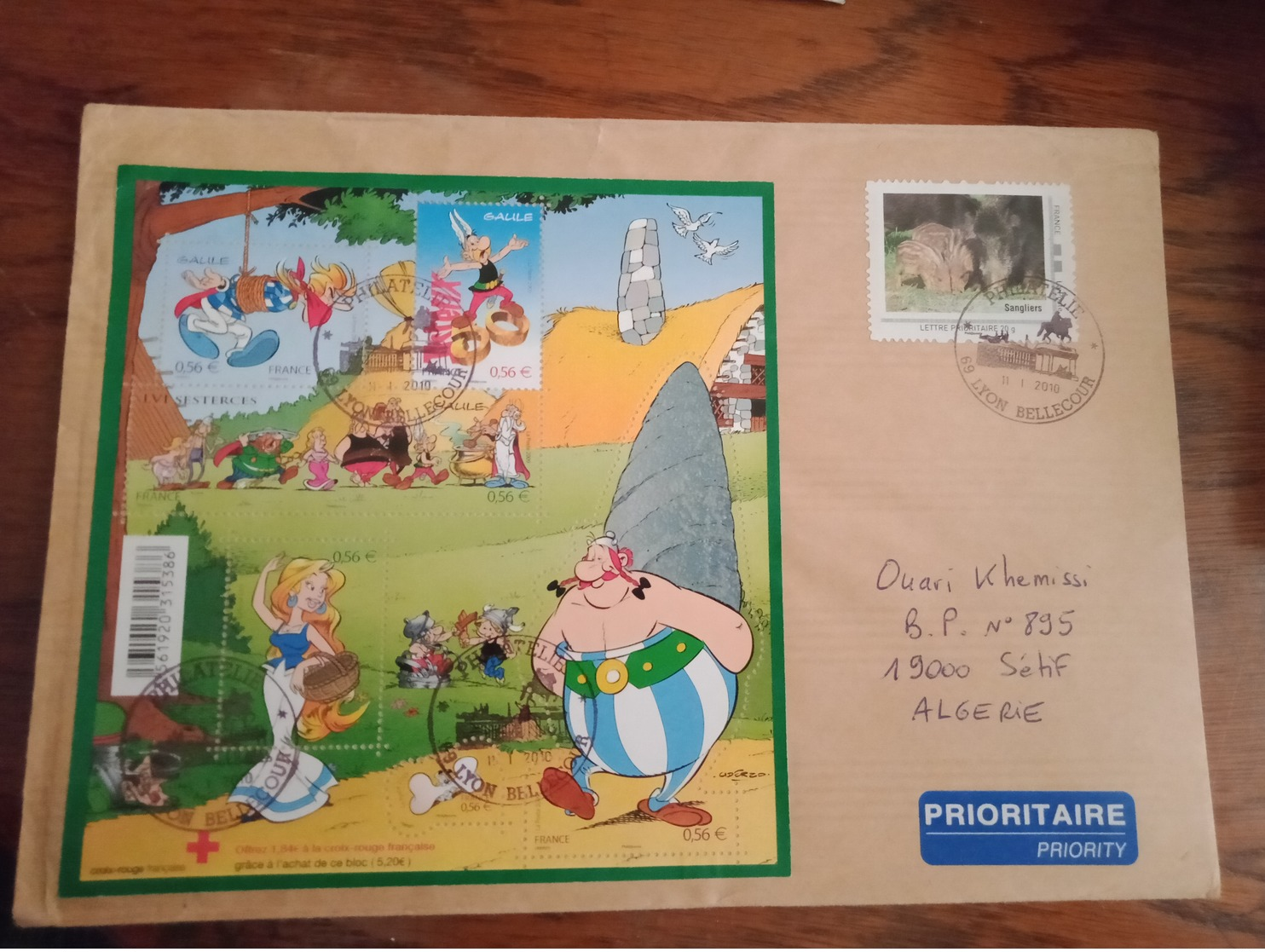 Travel Cover France To Algeria  Asterix  With Rock Dust Affixed To Grey Area - Unusual - Fumetti