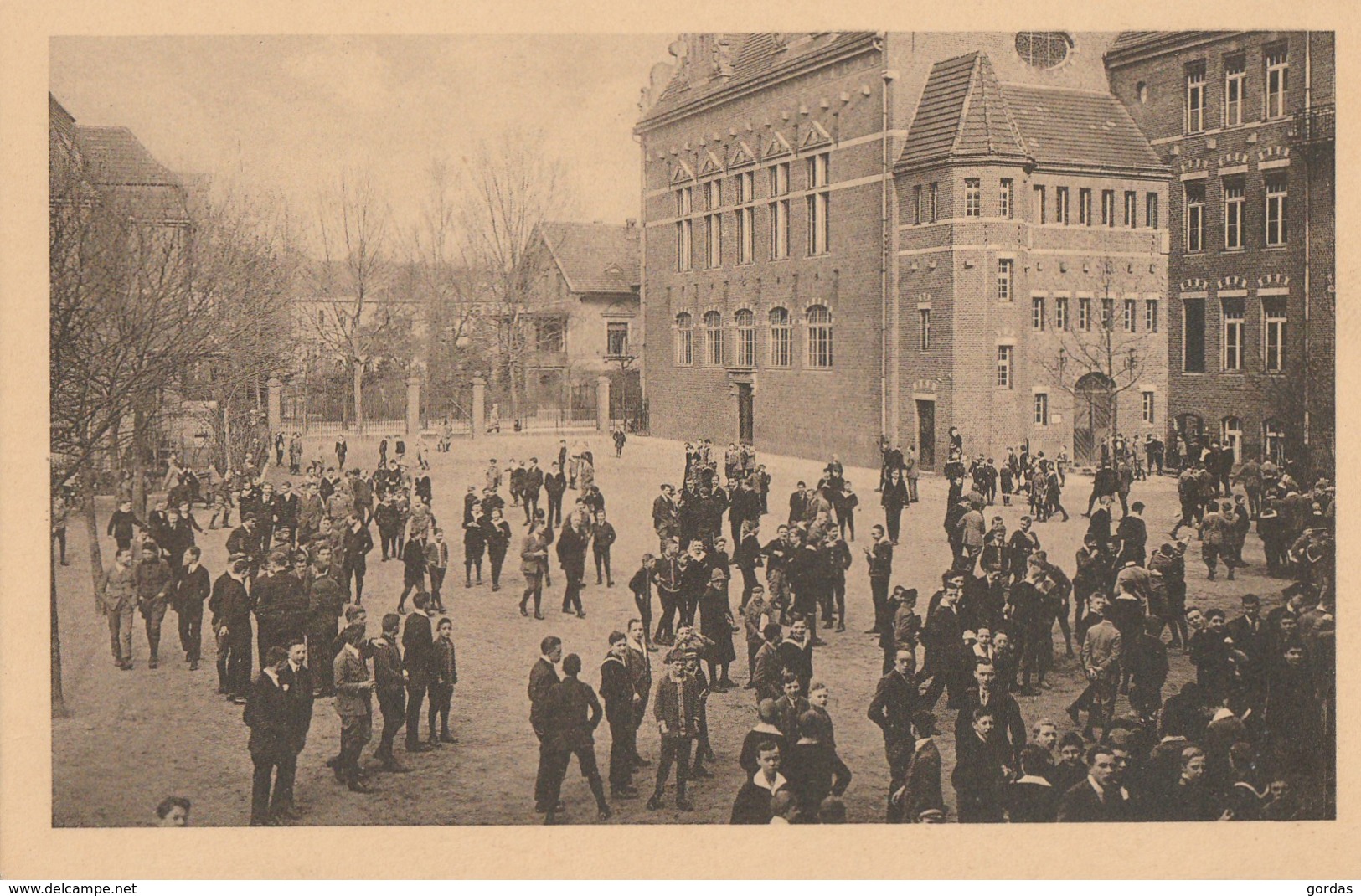 Germany - Berlin - Steglitz - Oberrealschule Und Reformrealgymnasium Schulhof - Steglitz