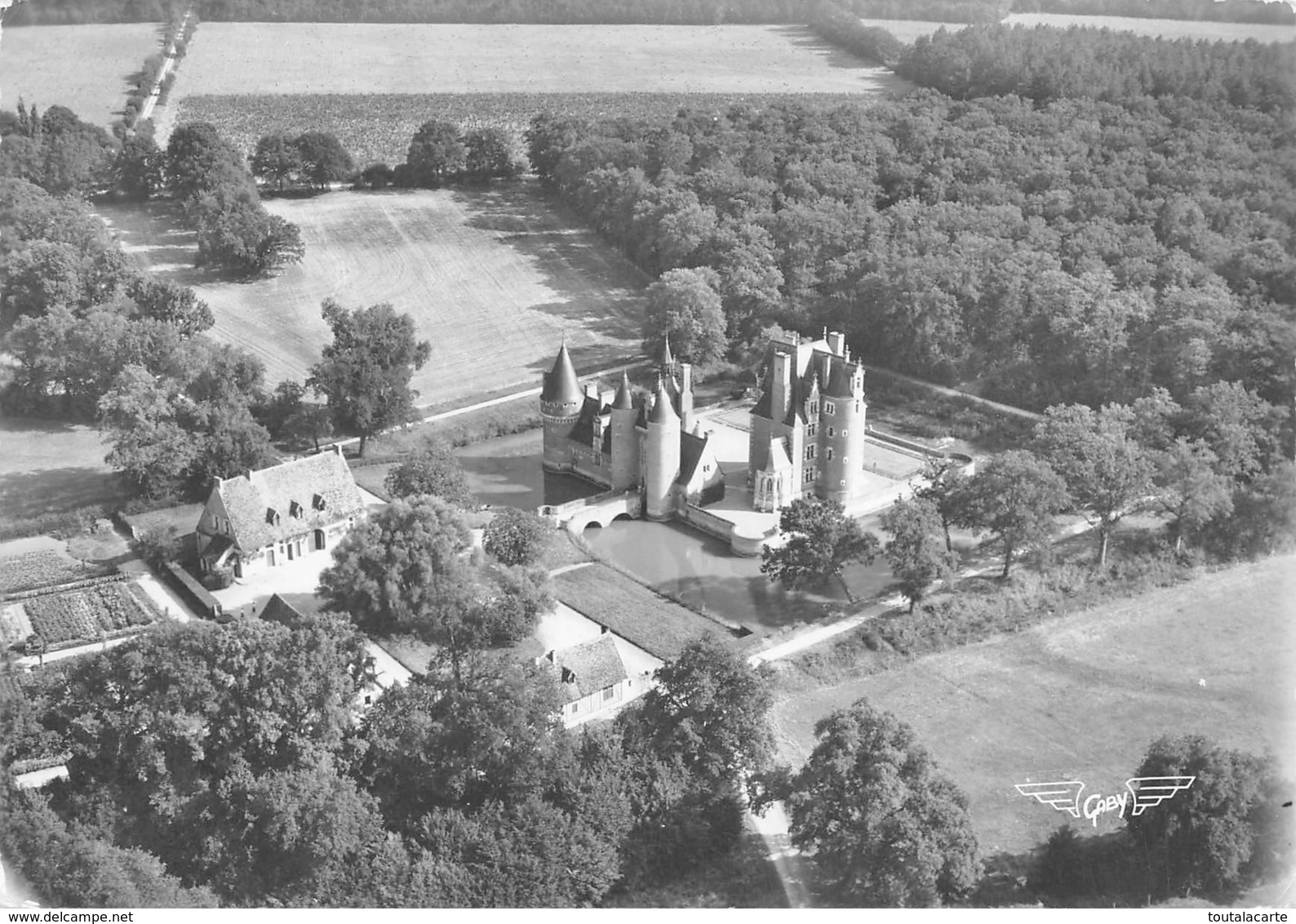 CPSM 41 LASSAY SUR CROISNE PRES ROMORANTIN LE CHATEAU DU MOULIN VUE AERIENNE  Grand Format  15 X 10,5 Cm - Romorantin