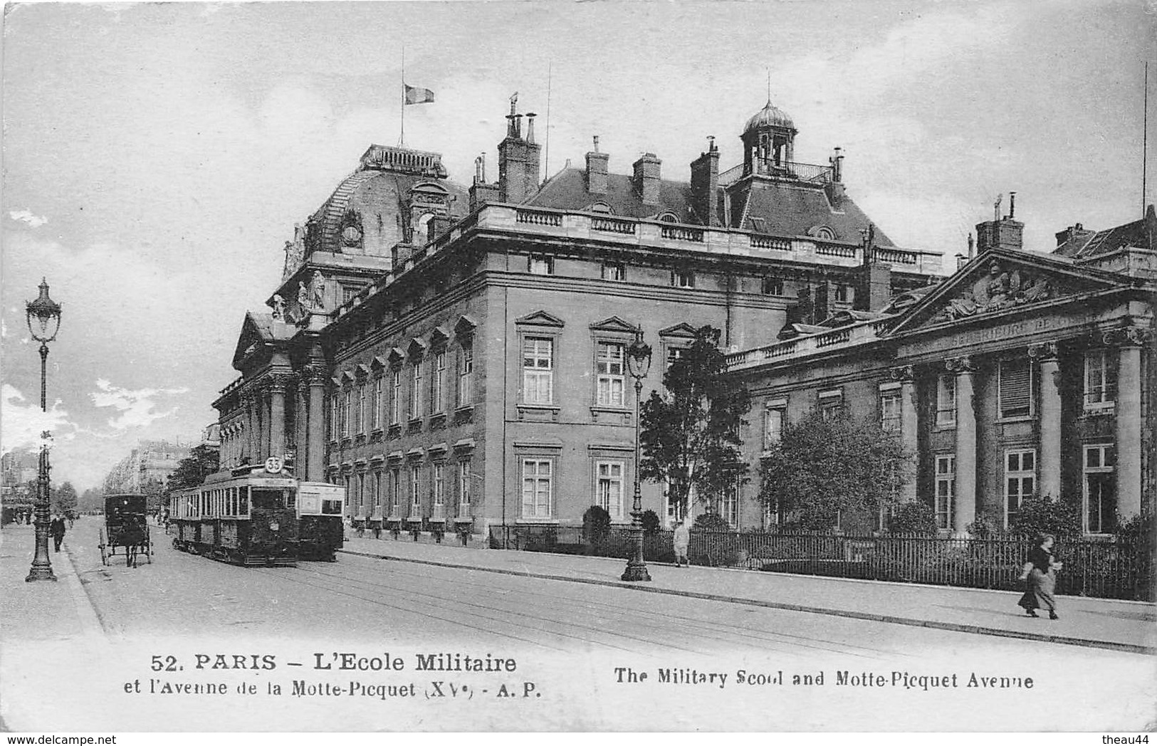 ¤¤  -   PARIS   -   L'Ecole Militaire Et L'Avenue De La Motte-Piquet     -  ¤¤ - Arrondissement: 15