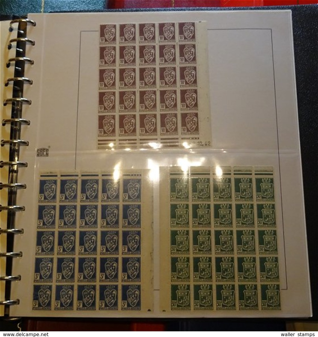 Lot With World Stamps In 12 Albums - Alla Rinfusa (min 1000 Francobolli)