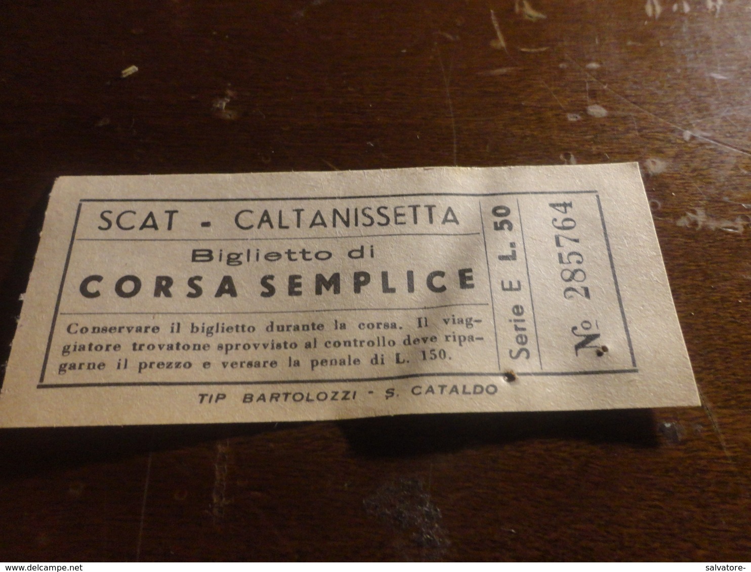 BIGLIETTO AUTOBUS SCAT CORSA SEMPLICE- CALTANISSETTA-LIRE 50 - Europe