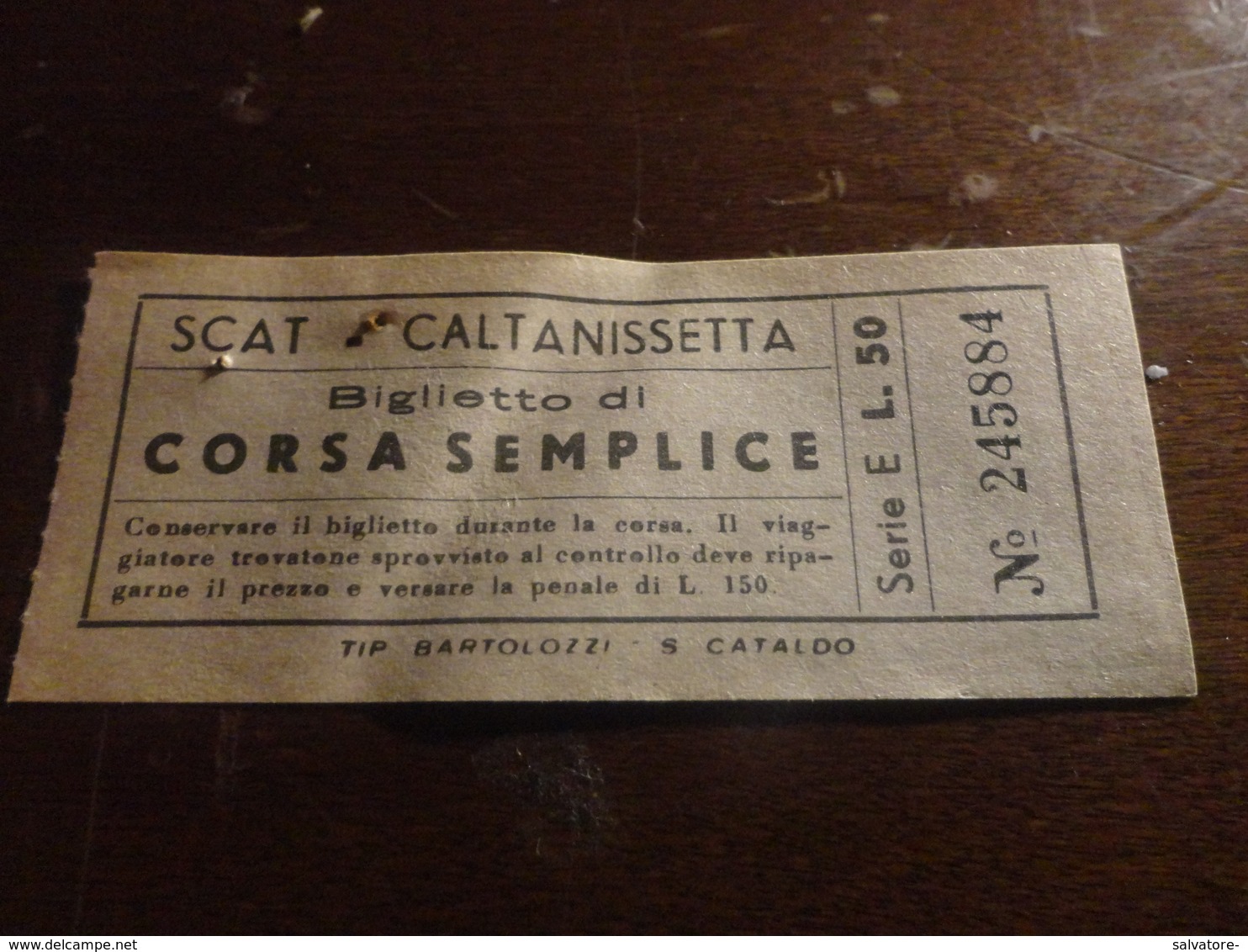 BIGLIETTO AUTOBUS SCAT CORSA SEMPLICE- CALTANISSETTA-LIRE 50 - Europe