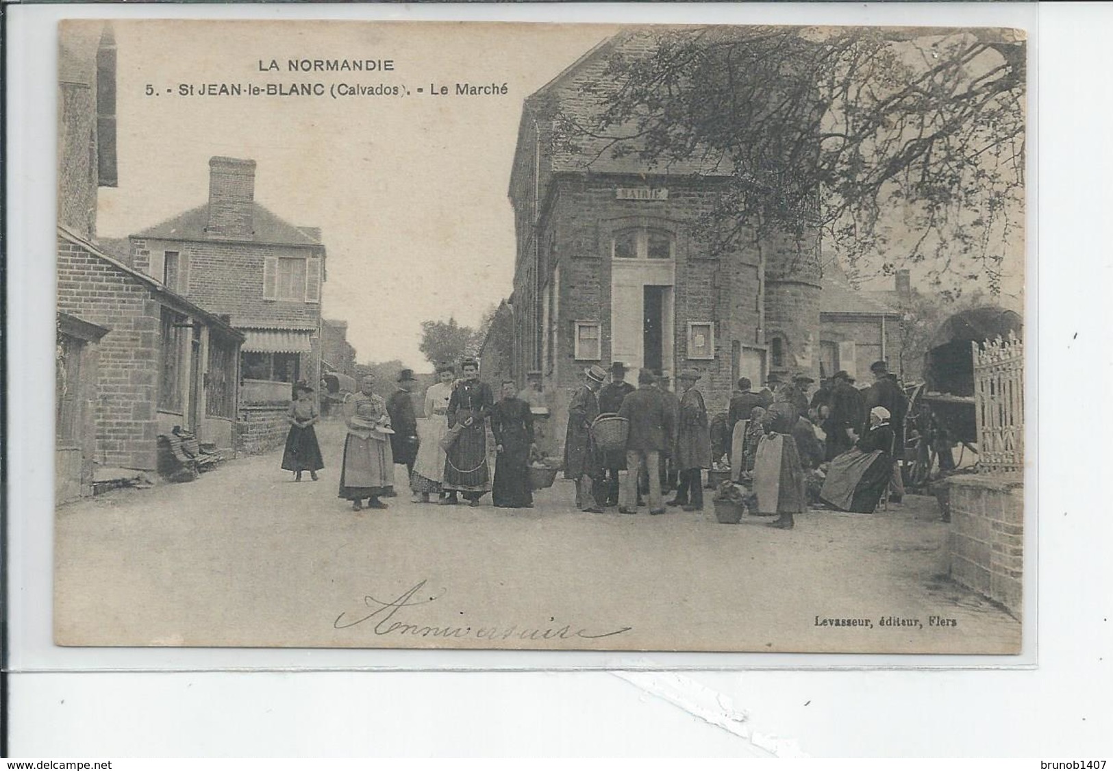 ST JEAN LE BLANC   Le Marche  Et La Mairie - Autres & Non Classés