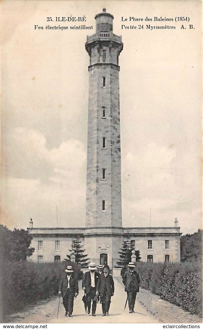 Ile De Ré.    17      Phare Des Baleines  1854  Feu électrique Scintillant     1   (voir Scan) - Ile De Ré