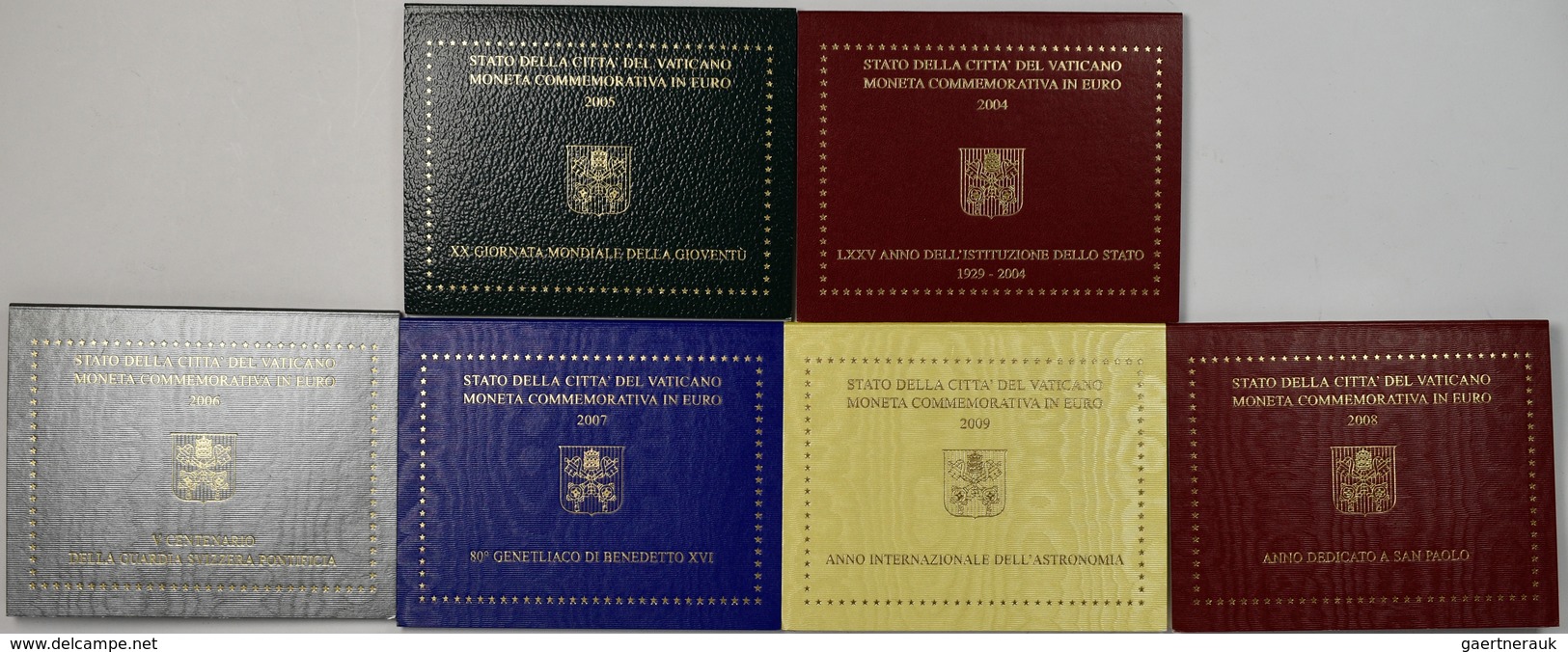 Vatikan: Lot 6 X 2 Euro Gedenkmünzen 2004-2009. Alle Münzen Im Original-Folder, Stempelglanz. - Vatican