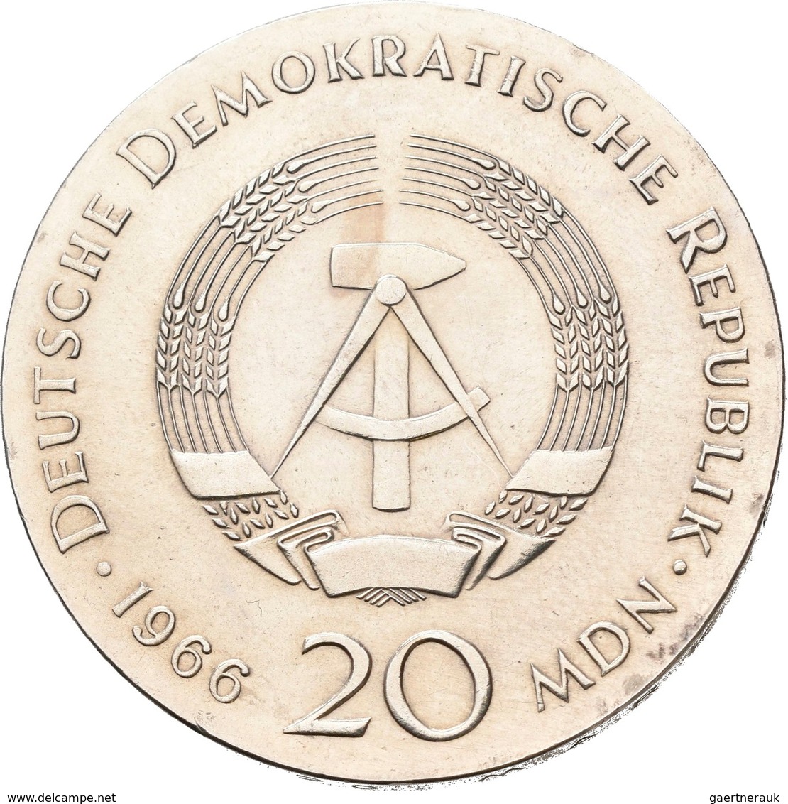 DDR: 20 Mark 1966, Gottfried Wilhelm Leibniz, Jaeger 1518, Patinaansatz, Vorzüglich. - Autres & Non Classés