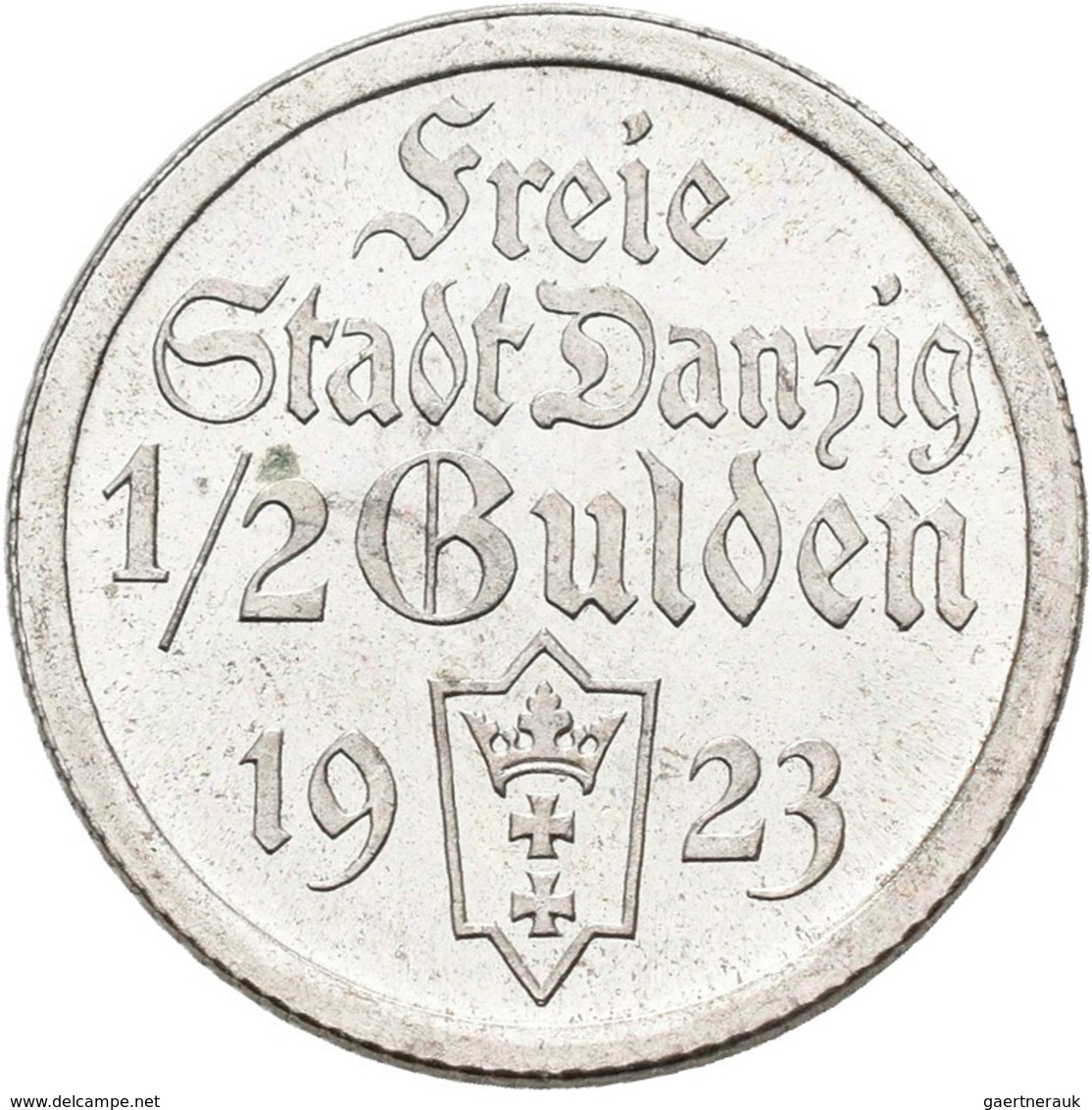 Danzig: Typensammlung Danzig, Dabei: 10 Pfennig 1920 Eisen; 8-Münzen-Set 1923 (1 Pf. - 5 Gulden); 6- - Other & Unclassified
