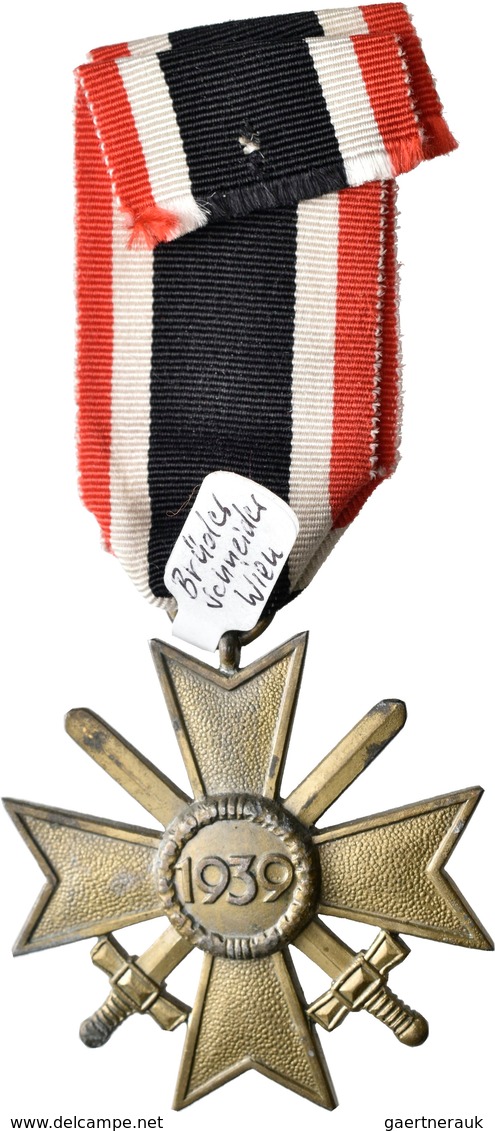Orden & Ehrenzeichen: Lot 2 Orden: Kriegsverdienstkreuz Mit Schwertern 1939, 2. Klasse, An Originalb - Andere & Zonder Classificatie