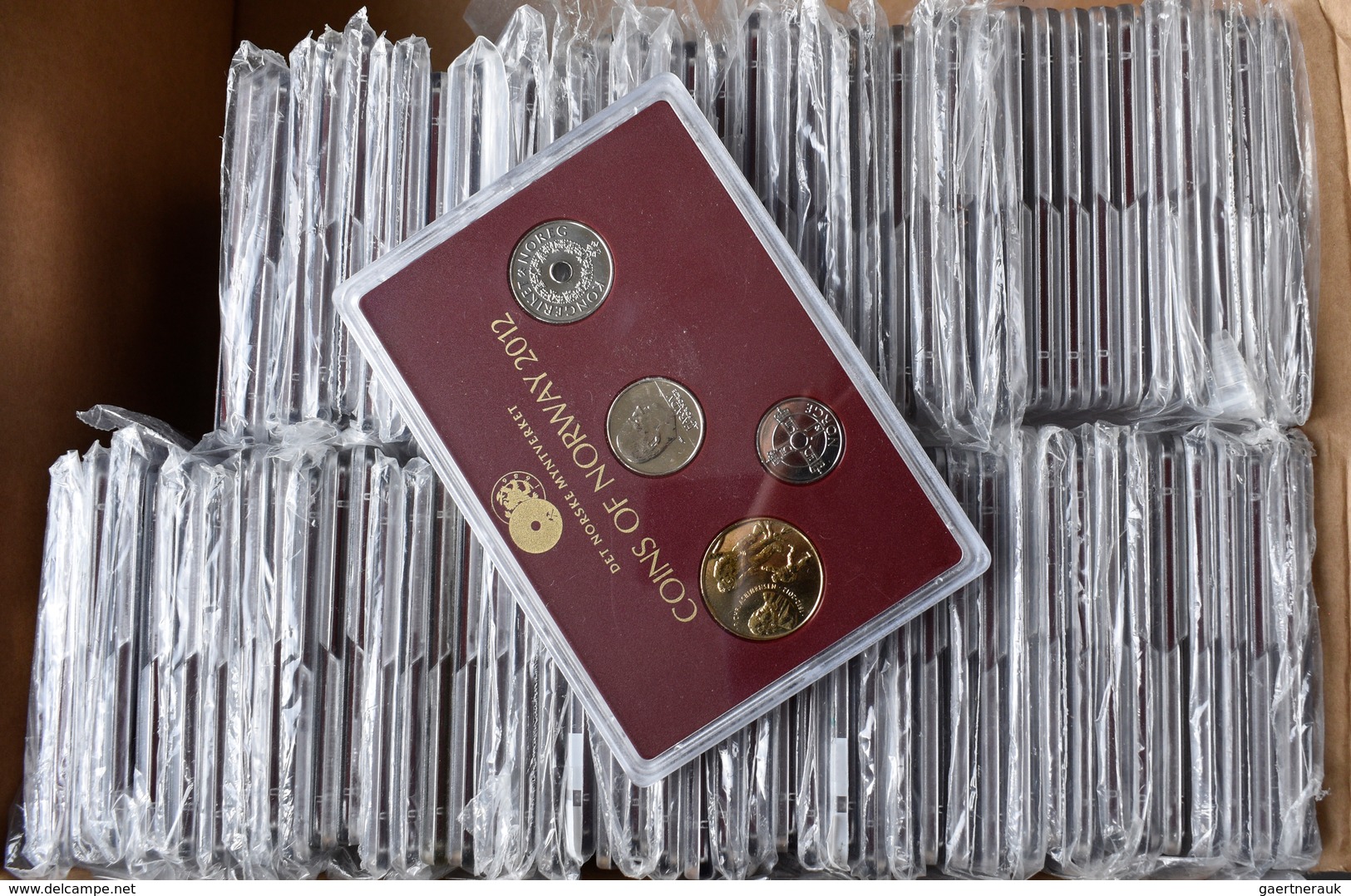 Norwegen: Coins Of Norway: Über 80 Kursmünzensätze Aus Norwegen Der Jahre 1994-2012 Im Roten Etui. A - Noorwegen