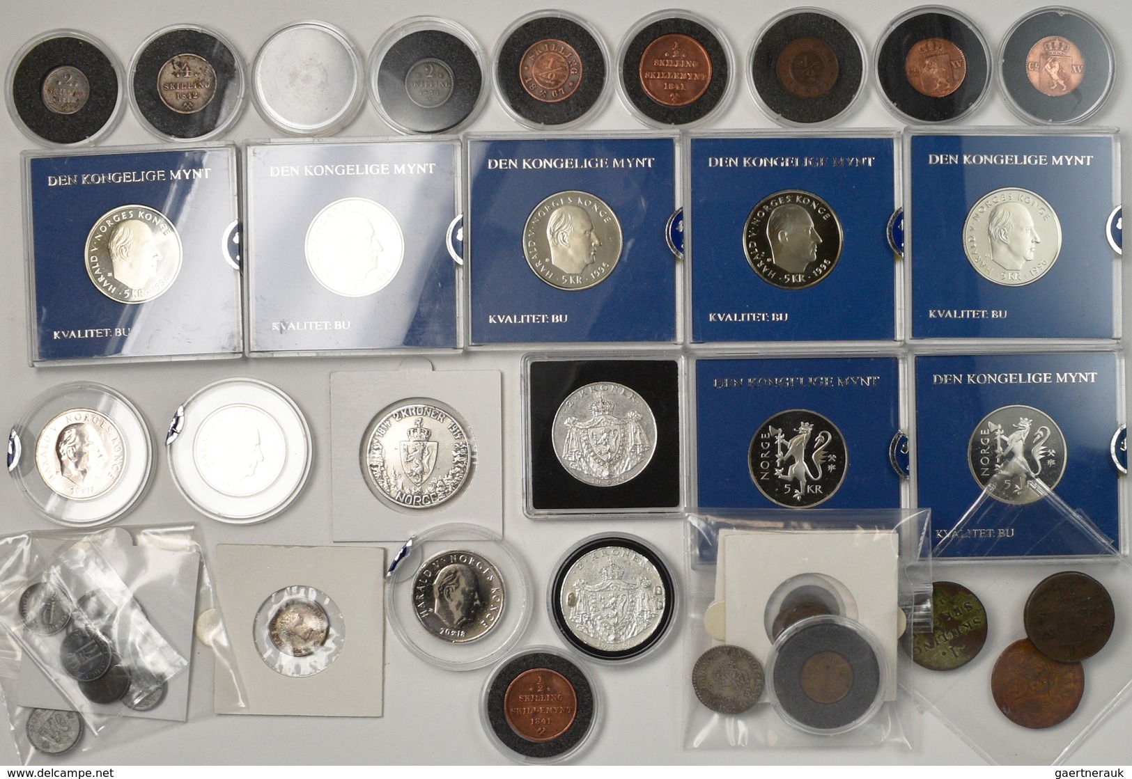 Norwegen: Schönes Lot Mit Diversen Münzen Aus Norwegen Von 1702 Bis Modern. Dabei Skilling Münzen, Ö - Norway