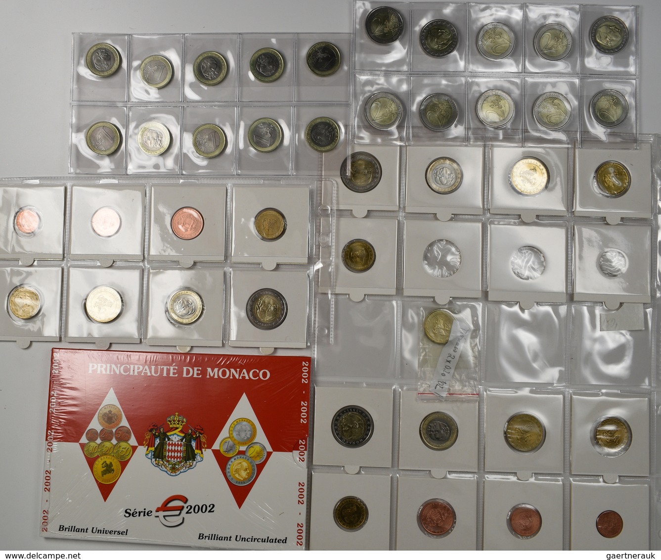 Monaco: Kleines Lot Euromünzen Aus Monaco, Dabei: Off. KMS 2002, Noch Original Zugeschweisst, Sowie - Monaco