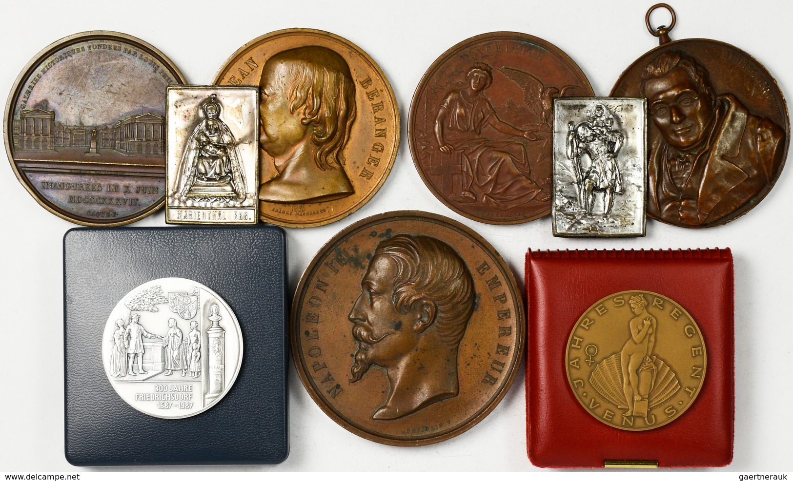 Medaillen Alle Welt: Frankreich: Lot 7 Medaillen + 2 Plaketten; Bronzemedaille 1862 (v. Depaulis) De - Non Classés