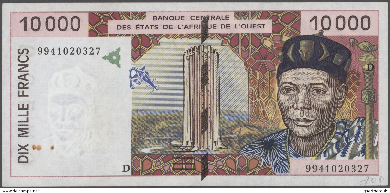 Alle Welt: Collectors album with more than 740 banknotes Ivory Coast, Mali, Madagascar, Malta, Monte