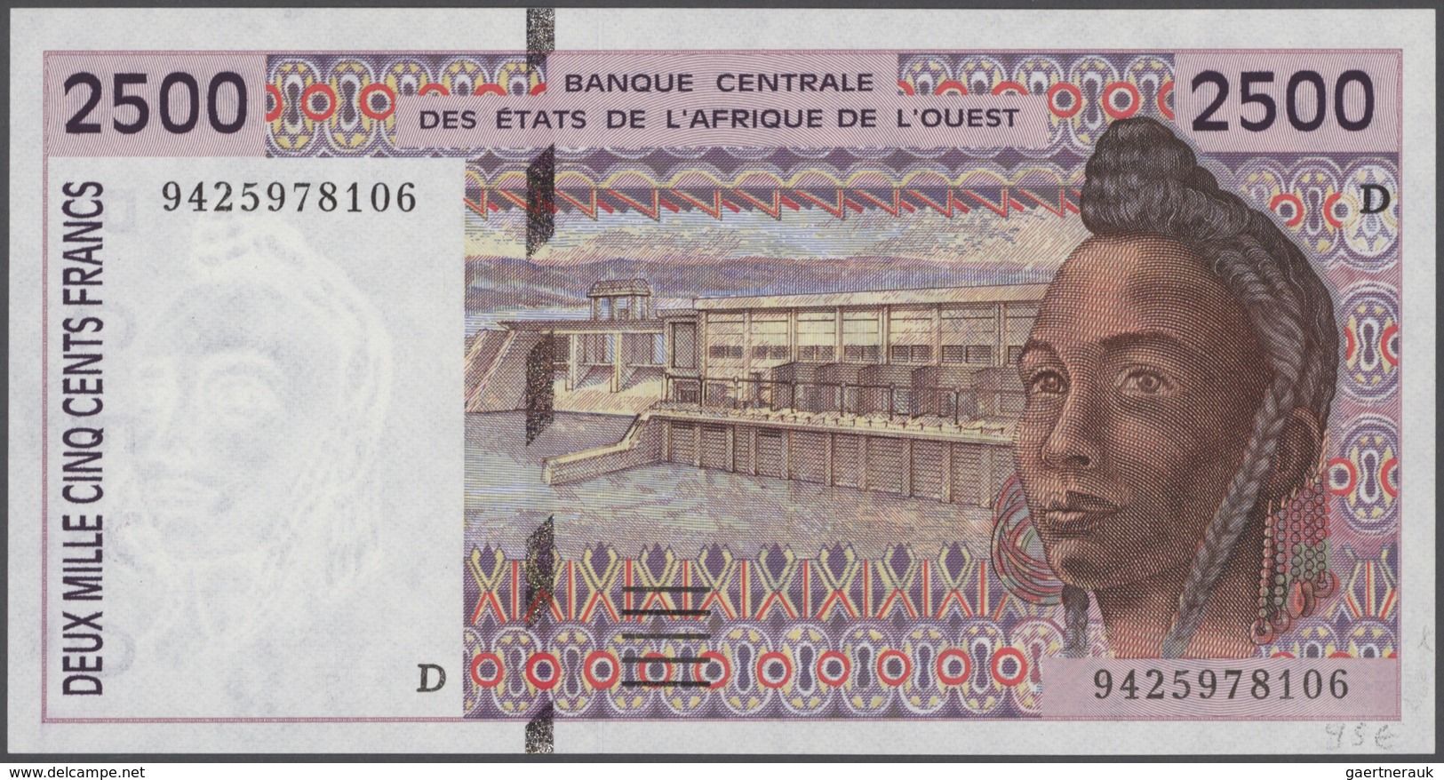 Alle Welt: Collectors album with more than 740 banknotes Ivory Coast, Mali, Madagascar, Malta, Monte