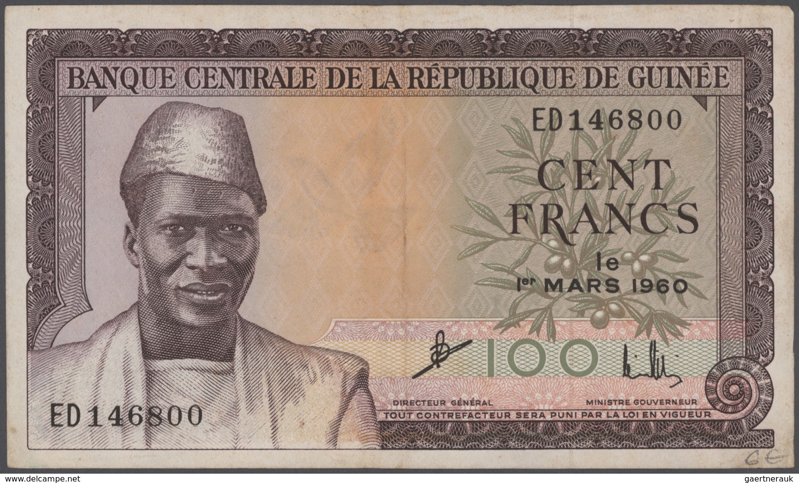 Alle Welt: Collectors album with more than 650 banknotes Guinea, Iceland, Indonesia, Iran, Italy, Ho