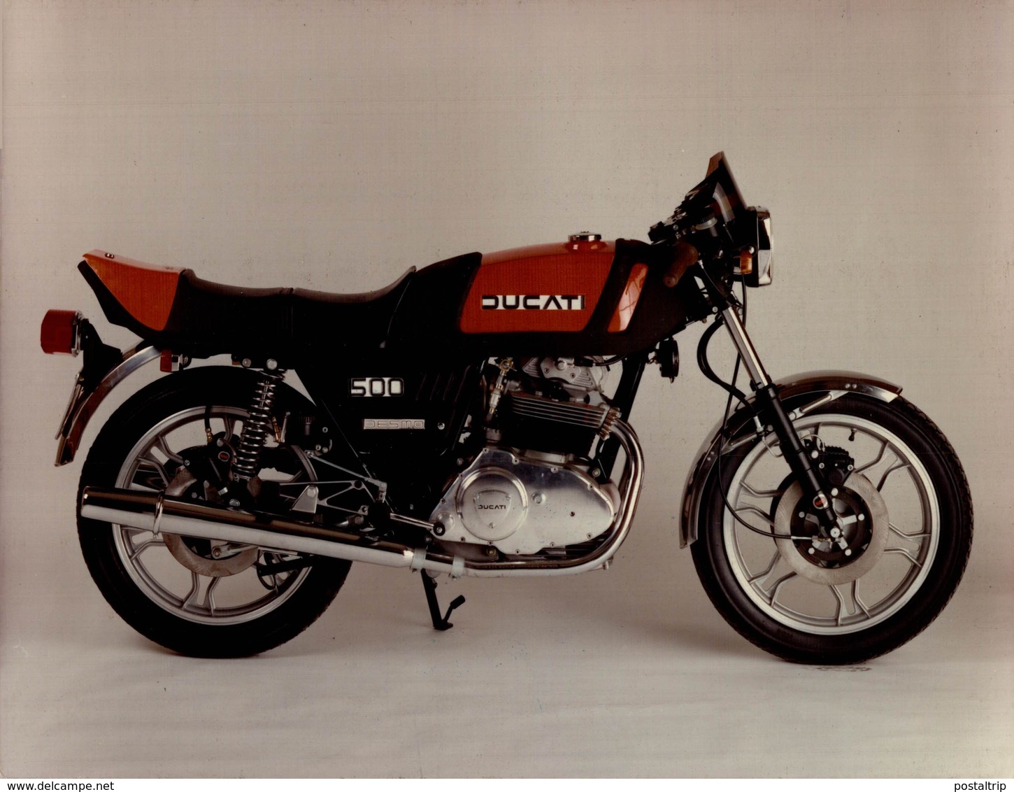 Ducati500 Desmo +-24cm X 17cm  Moto MOTOCROSS MOTORCYCLE Douglas J Jackson Archive Of Motorcycles - Other & Unclassified