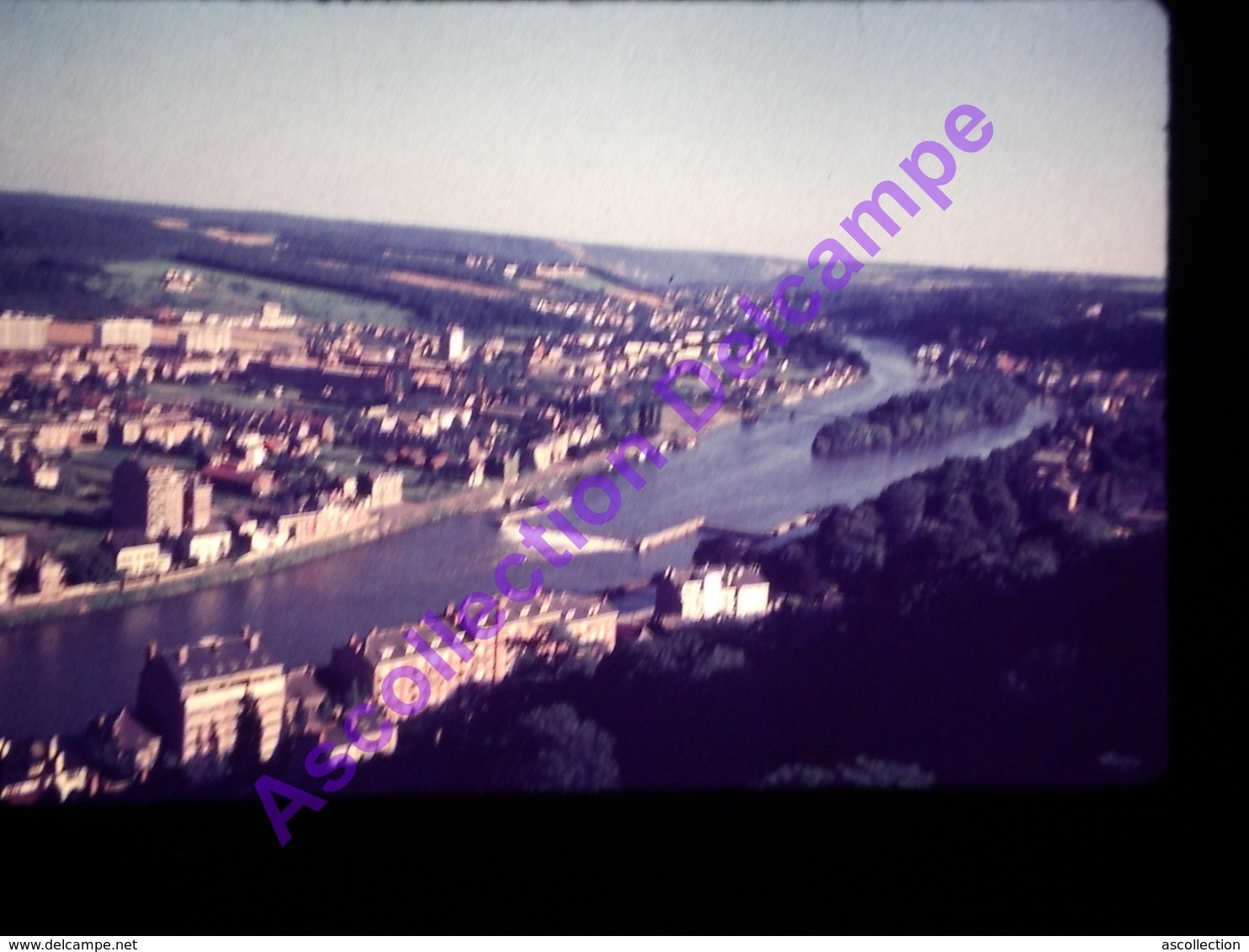 Slide Amateur Diapositive Amateur Belgique,  1972 Namur Meuse - Diapositives