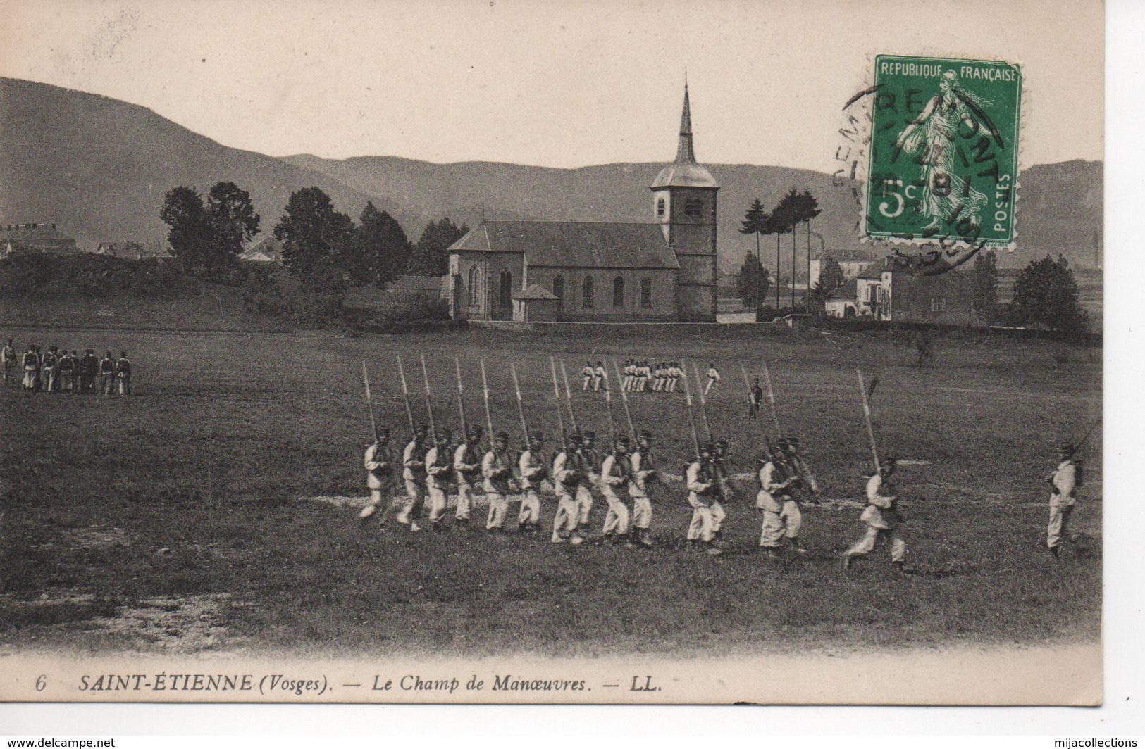 Cpa C6  SAINT-ETIENNE - Le Champ De Manoeuvres-belle Animation-église - Saint Etienne De Remiremont