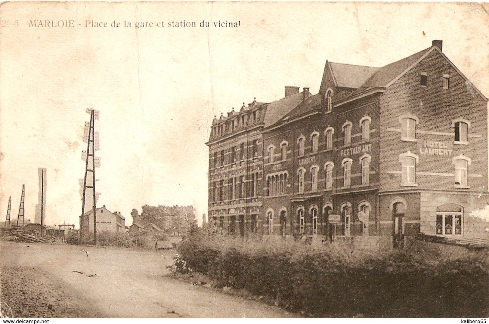 Marloie Place De La Gare Et Station Du Vicinal - Autres & Non Classés