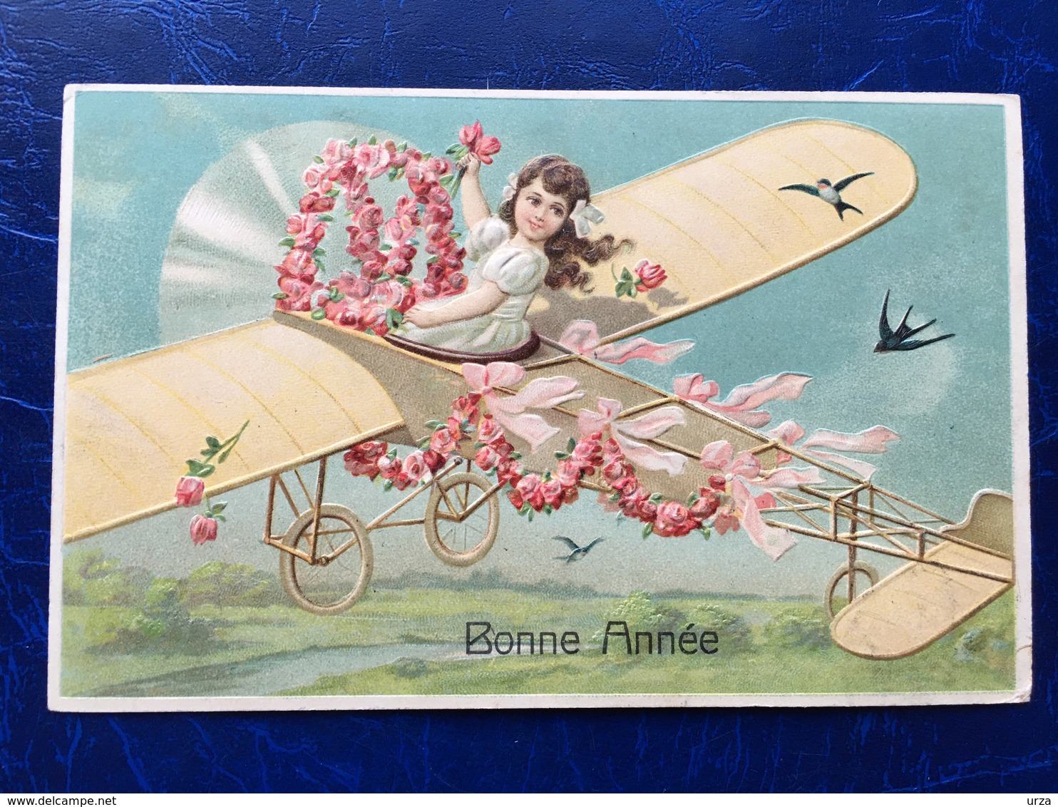 Embossed-Gaufrée--"Fille Pilote D'un Aéroplane à Hélice-début Du 19ième Siècle"-(my Ref 514)-1911 - Neujahr