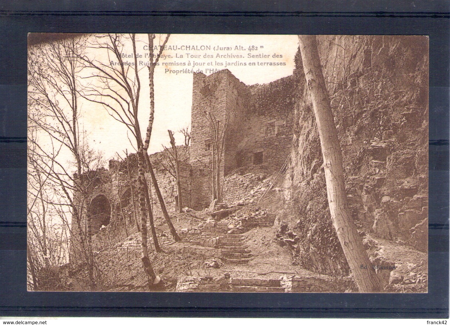 39. Chateau-chalon. Hôtel De L'abbaye. Sentier Des Arcades - Sonstige & Ohne Zuordnung