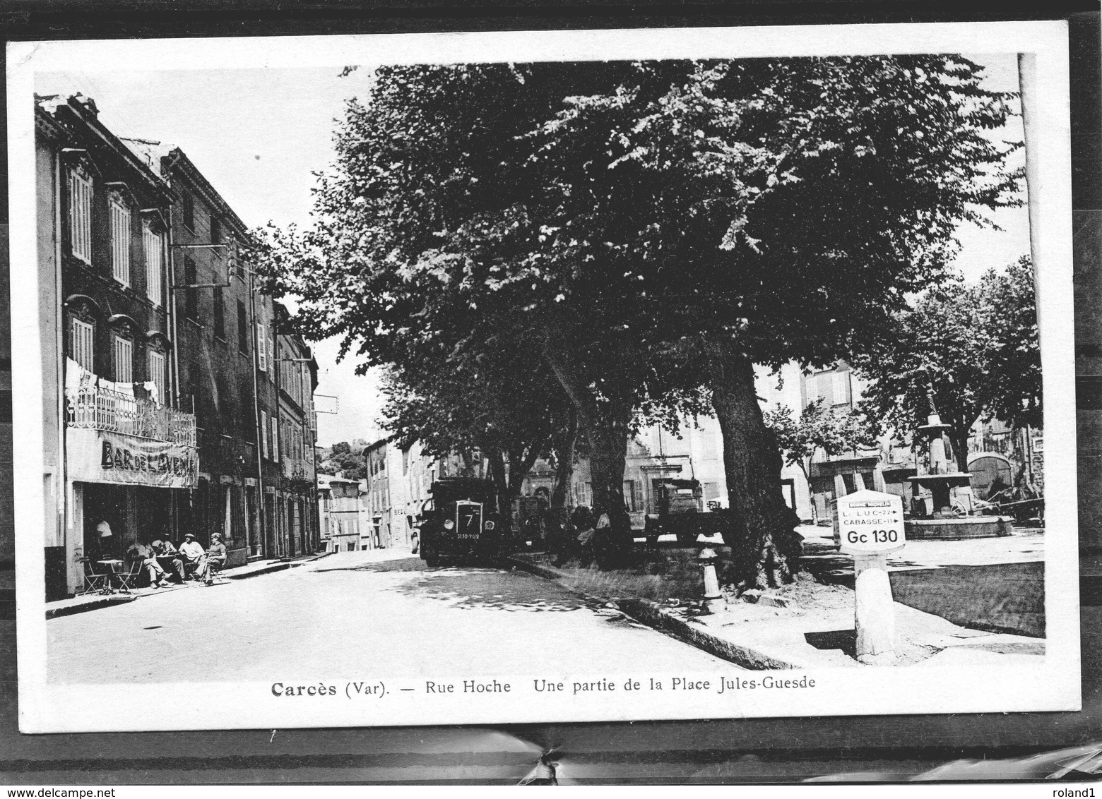 Carces - Rue Hoche - Place Jules-guesde - Carces