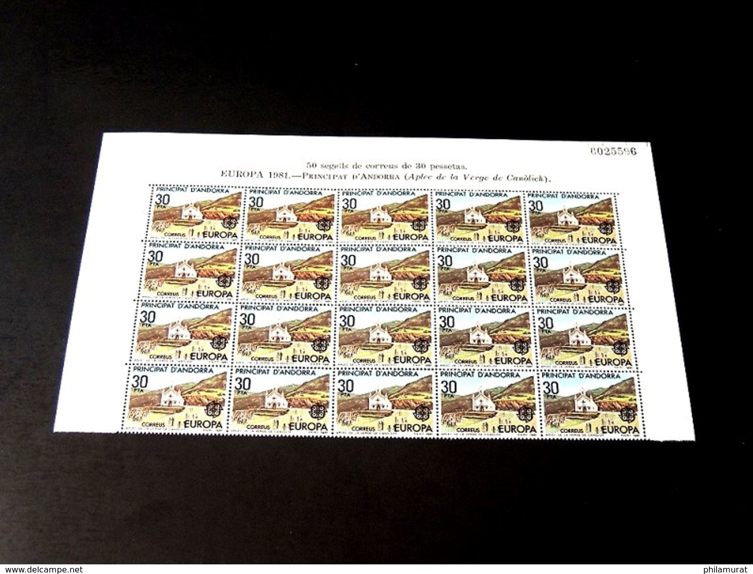 Andorre espagnol 1978/1991 : 2600 timbres ** en feuilles ou blocs COTE 2000 €