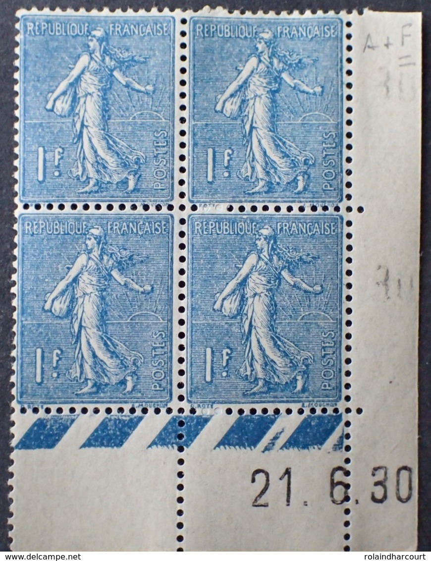 R1189/482 - 1930 - TYPE SEMEUSE FOND LIGNEE - BLOC - N°205 TIMBRES NEUFS** CdF Avec Date - 1930-1939