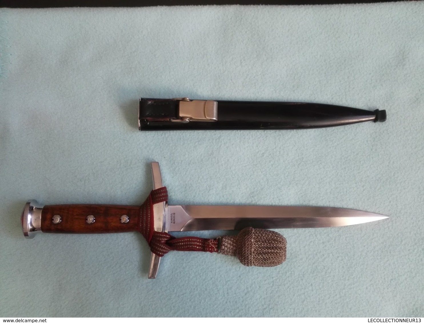 Dague M43 Avec Sa Dragonne En Fil D'argent Réglementaire D'officier De L'armée Suisse Schmidt Rubin - Knives/Swords